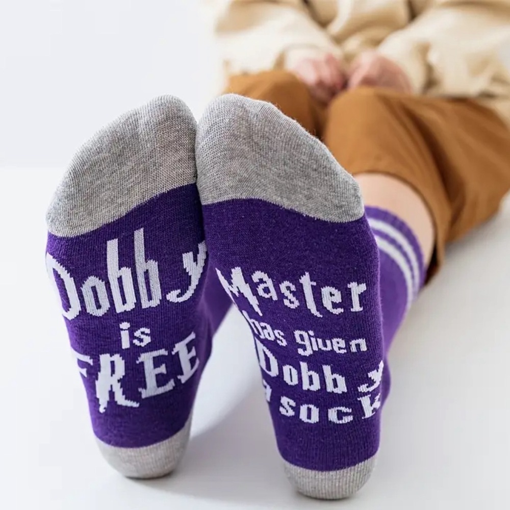 NWT Harry Potter Dobby Is Free Purple Novelty Crew Socks Master Has Given Sock